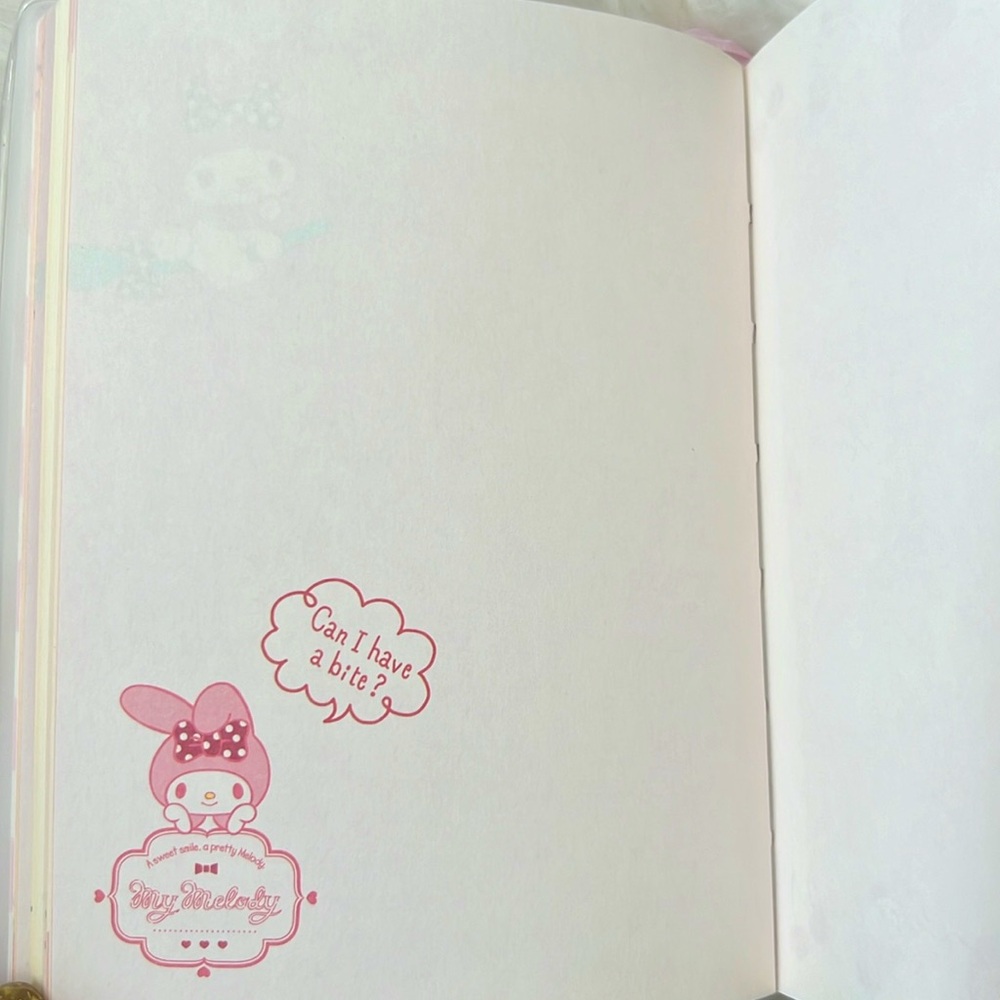 Sanrio My Melody Notebook with Divider Ribbon - Picture 4 of 6